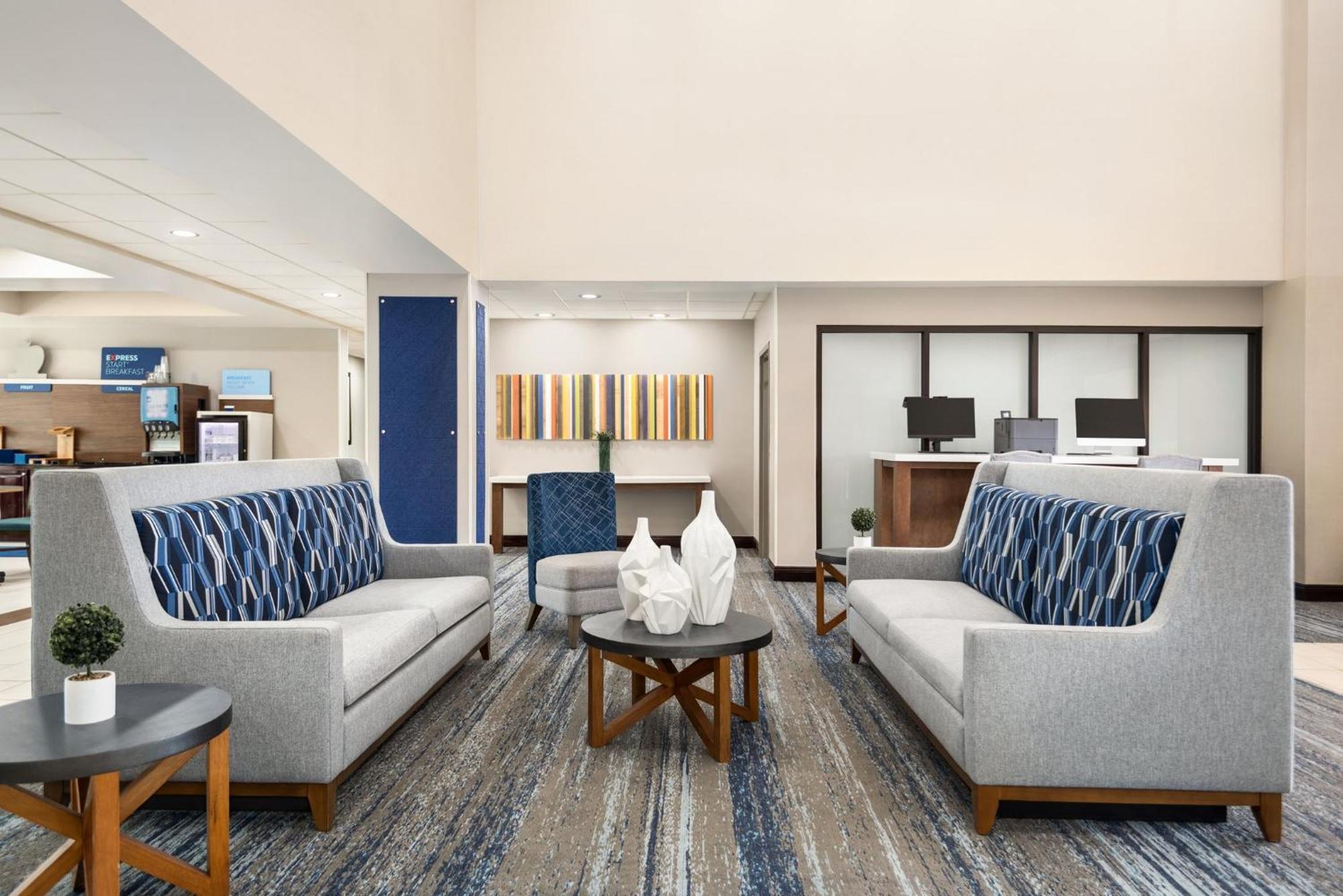 Holiday Inn Express & Suites Mobile West I-10 By Ihg Tillmans Corner Exterior foto